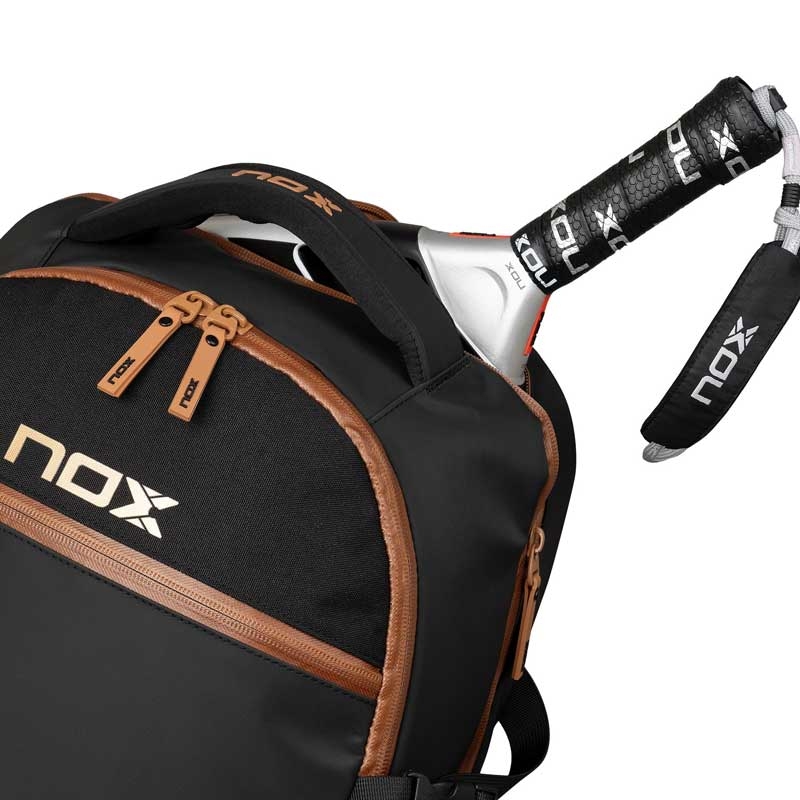 Mochila Nox Luxury Open Black Brown Tu Complemento de Padel Perfecto.