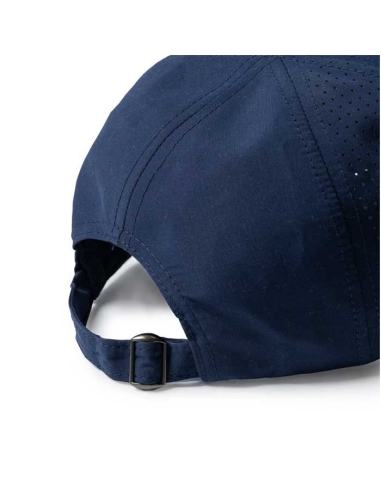 Gorra Vendetta Tech Pro con cierre metálico y transpiración