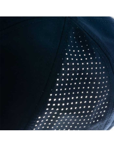 Gorra Vendetta Tech Pro con cierre metálico y transpiración