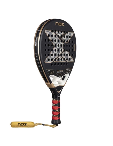 Pala Nox AT10 Luxury 18K Alum | Potencia y precisión