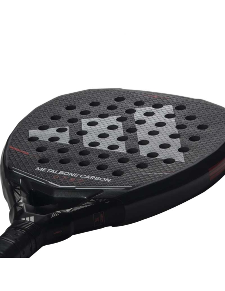 Adidas Metalbone Carbon 2026 | Siente el poder en tu juego