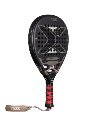 Pala Nox AT10 Pro Cup Hard 2026 | Potencia Pura